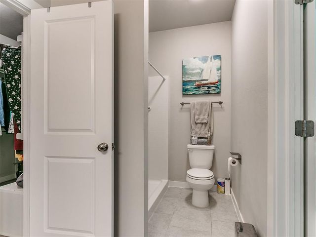 9896 Abington Circle, Edmond, OK 73025