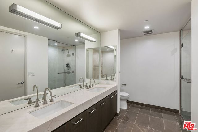 1755 Ocean Avenue 707, Santa Monica, CA 90401