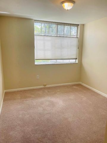 1743 Village Boulevard 107, West Palm Beach, FL 33409