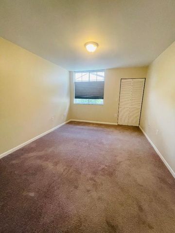 1743 Village Boulevard 107, West Palm Beach, FL 33409