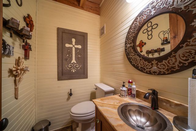 6175 JERNIGAN DR, Somerville, TN 38068