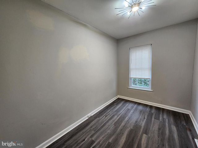 2416 W FRANKLIN ST, Baltimore, MD 21223