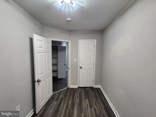 2416 W FRANKLIN ST, Baltimore, MD 21223