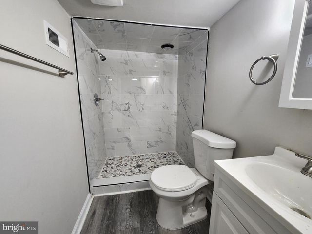 2416 W FRANKLIN ST, Baltimore, MD 21223