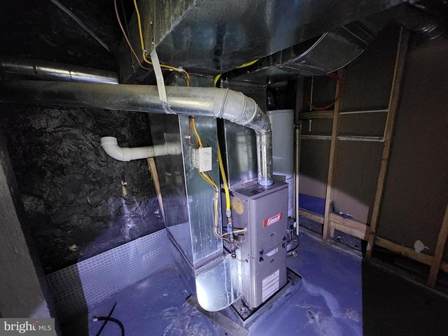 2416 W FRANKLIN ST, Baltimore, MD 21223