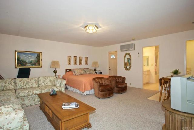 621 Country Club Lane, Coronado, CA 92118