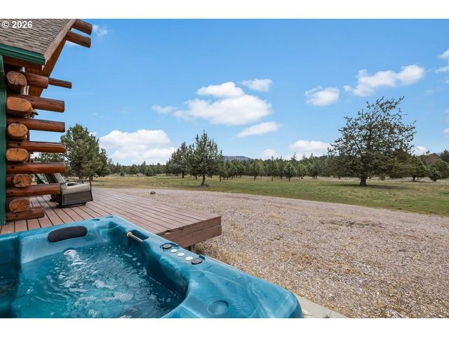 7423 Sw SAND RIDGE Rd, Terrebonne, OR 97760