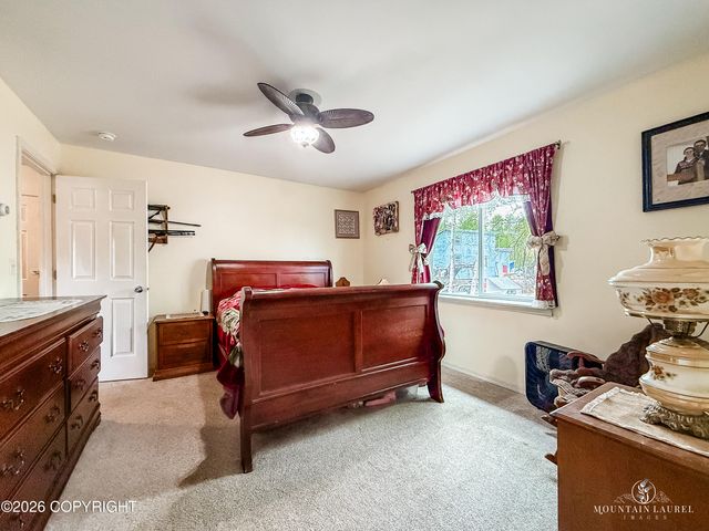 13933 W Brittany Lou Avenue, Houston, AK 99623