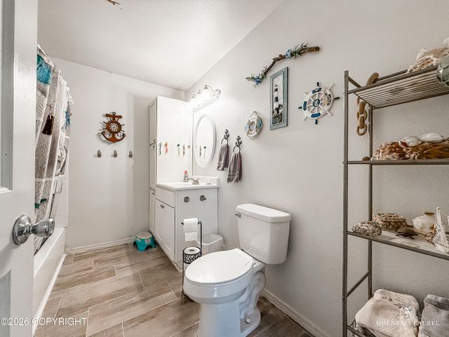 13933 W Brittany Lou Avenue, Houston, AK 99623