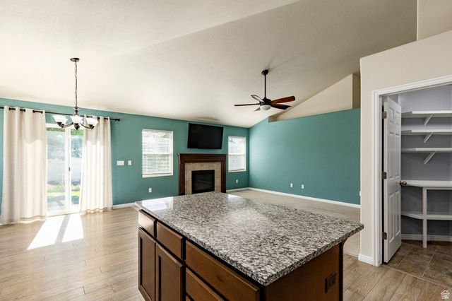 1073 S 1775 W, Syracuse, UT 84075