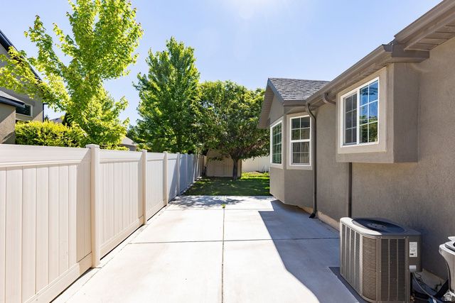 1073 S 1775 W, Syracuse, UT 84075