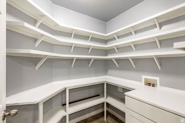 1073 S 1775 W, Syracuse, UT 84075