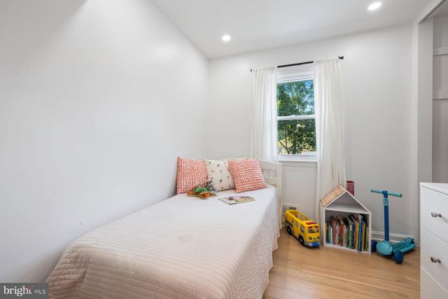4100 SPRUELL DR, Kensington, MD 20895
