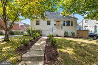 4100 SPRUELL DR, Kensington, MD 20895