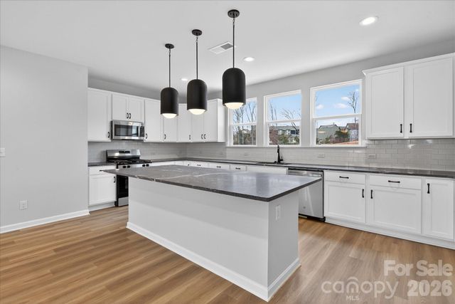 224 Ferebee Place BRX0082, Charlotte, NC 28213
