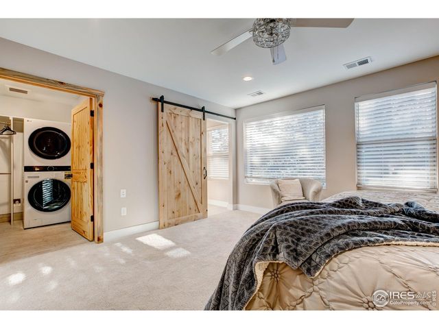 972 Aspen Dr, Lyons, CO 80540