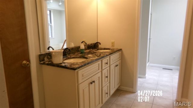 2905 E Main Street, Belleville, IL 62221