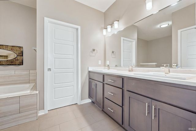 1263 Jacobs Drive, Fort Wayne, IN 46814