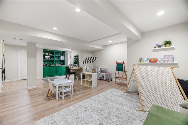 14014 Briar Drive, Overland Park, KS 66224
