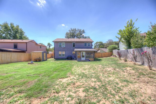 1803 E Denton Avenue, Sapulpa, OK 74066