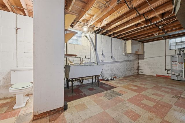 328 Ruthwood Ave, Baldwin Boro, PA 15227