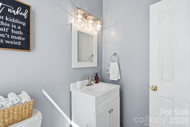 7848 Sedgebrook Drive E, Stanley, NC 28164
