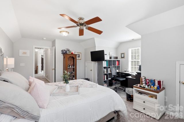 7848 Sedgebrook Drive E, Stanley, NC 28164