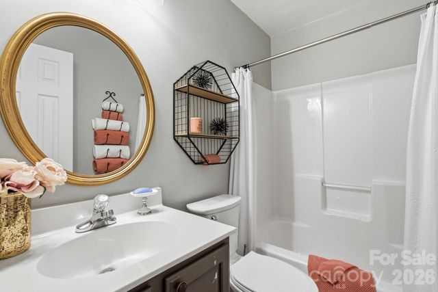 7848 Sedgebrook Drive E, Stanley, NC 28164