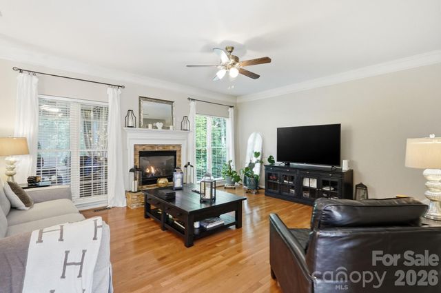 7848 Sedgebrook Drive E, Stanley, NC 28164