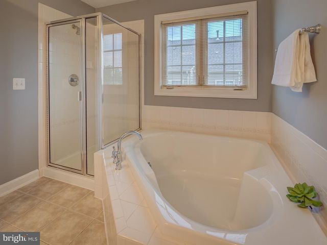 8410 CHAUCER HOUSE CT, Lorton, VA 22079