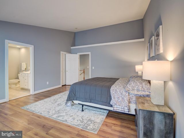 8410 CHAUCER HOUSE CT, Lorton, VA 22079