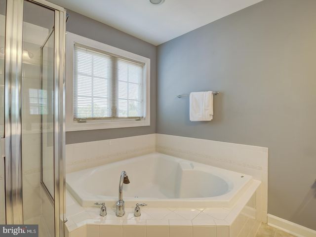 8410 CHAUCER HOUSE CT, Lorton, VA 22079