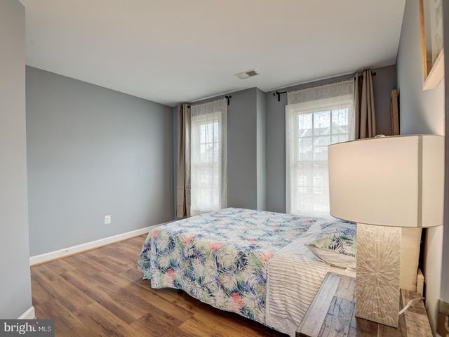 8410 CHAUCER HOUSE CT, Lorton, VA 22079