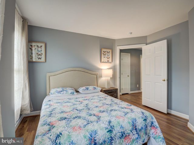 8410 CHAUCER HOUSE CT, Lorton, VA 22079