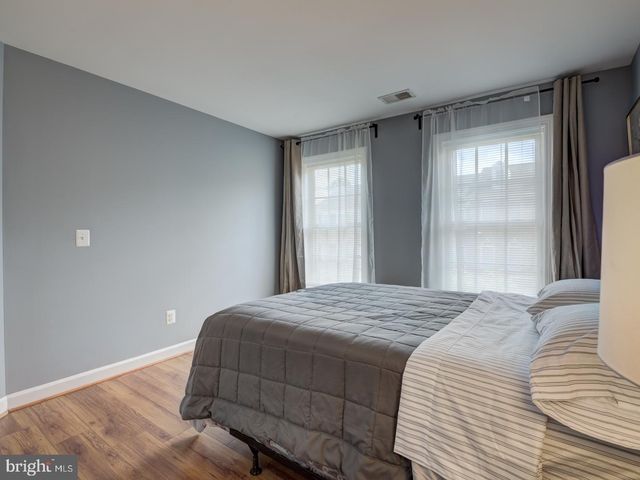 8410 CHAUCER HOUSE CT, Lorton, VA 22079