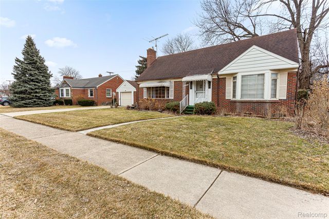 17980 Homer Street, Roseville, MI 48066