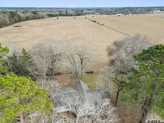133 Valleywood Glen, Holly Lake Ranch, TX 75765