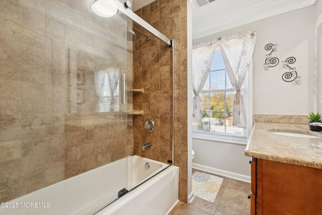 82 Tyndale Avenue, Monroe, NJ 08831