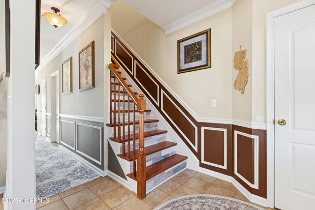 82 Tyndale Avenue, Monroe, NJ 08831