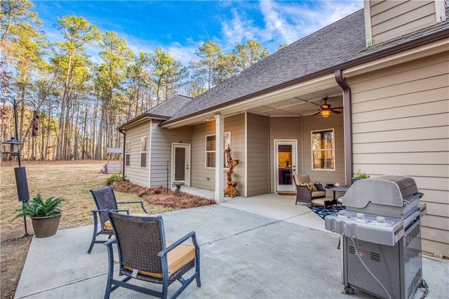 390 Herring, Grayson, GA 30017