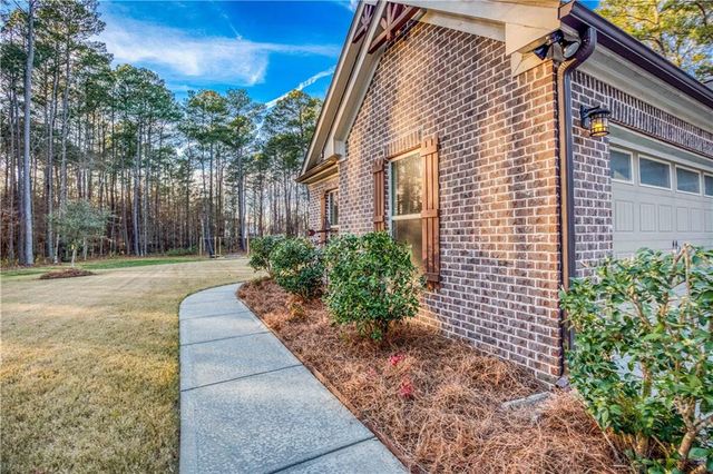 390 Herring, Grayson, GA 30017