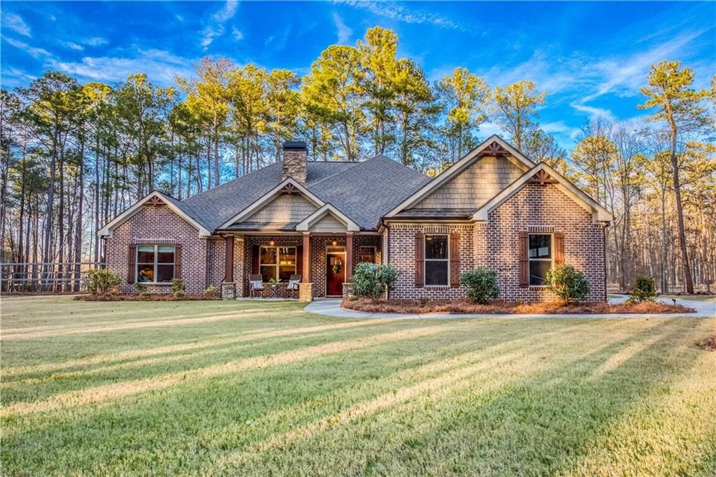 390 Herring, Grayson, GA 30017