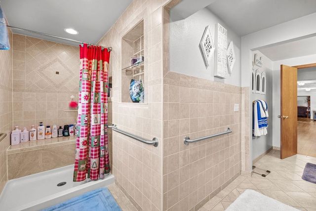 4821 S Conklin Rd, Greenacres, WA 99016