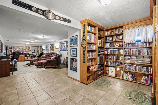 4821 S Conklin Rd, Greenacres, WA 99016