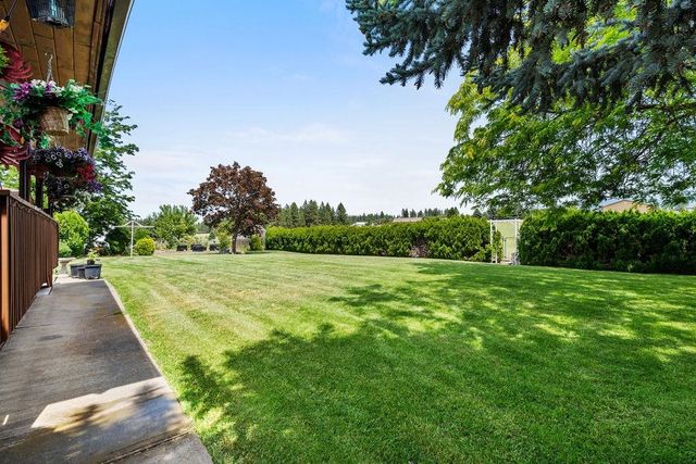4821 S Conklin Rd, Greenacres, WA 99016