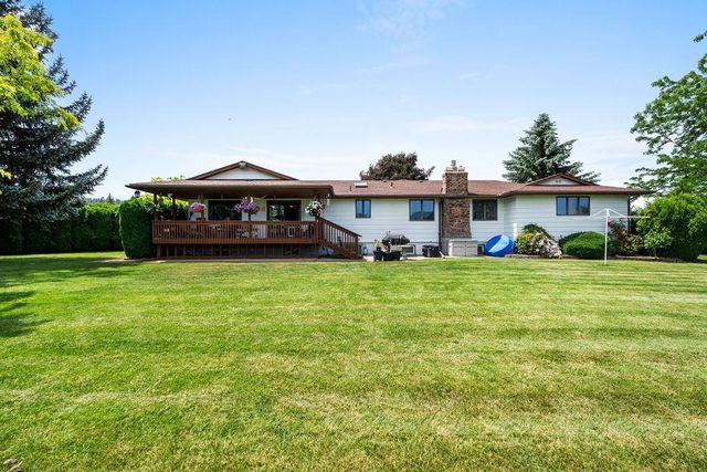 4821 S Conklin Rd, Greenacres, WA 99016