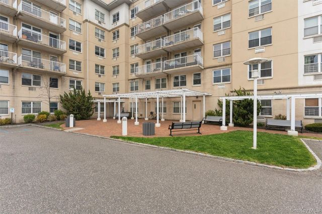 260 Beach 81st Street 4A, Rockaway Beach, NY 11693