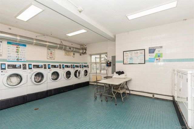 260 Beach 81st Street 4A, Rockaway Beach, NY 11693