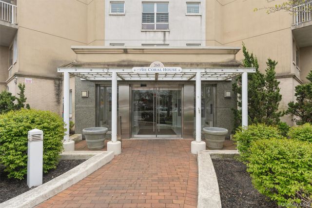 260 Beach 81st Street 4A, Rockaway Beach, NY 11693