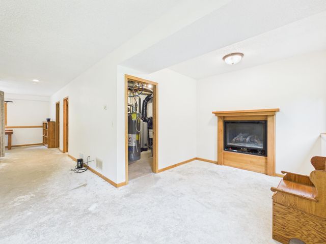 4926 Shady Lane, North Branch, MN 55056